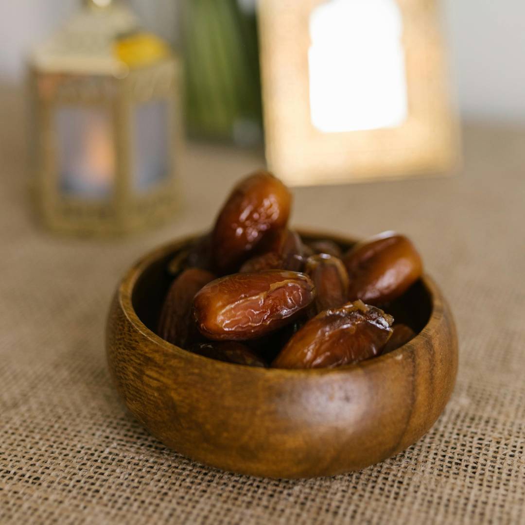 Ajwa Dates – Premium Quality (500g Retail Pack)