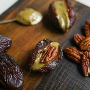 Premium Deglet Nour Dates – Bulk Packaging (5kg)