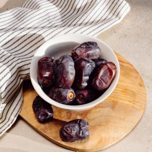 Pitted Dates – Premium Quality (1kg Bulk)